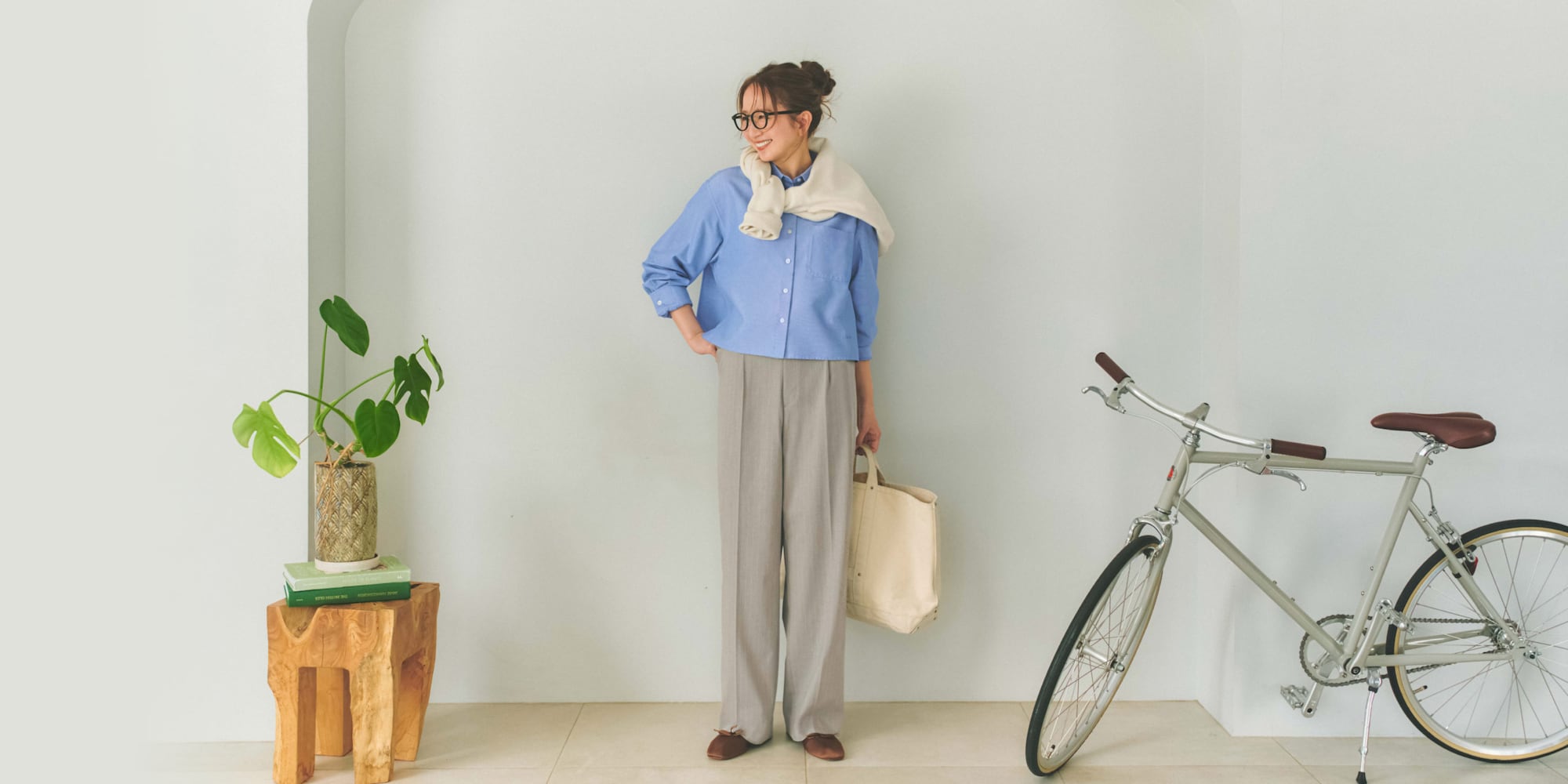 レディースのワイドパンツ商品一覧ページはこちらから。