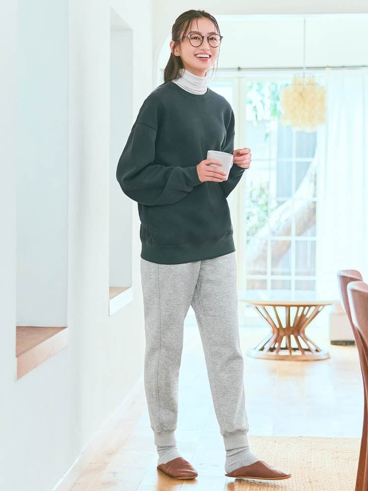 おうちの時間_ユニクロシーオーバーサイズスウェットシャツ